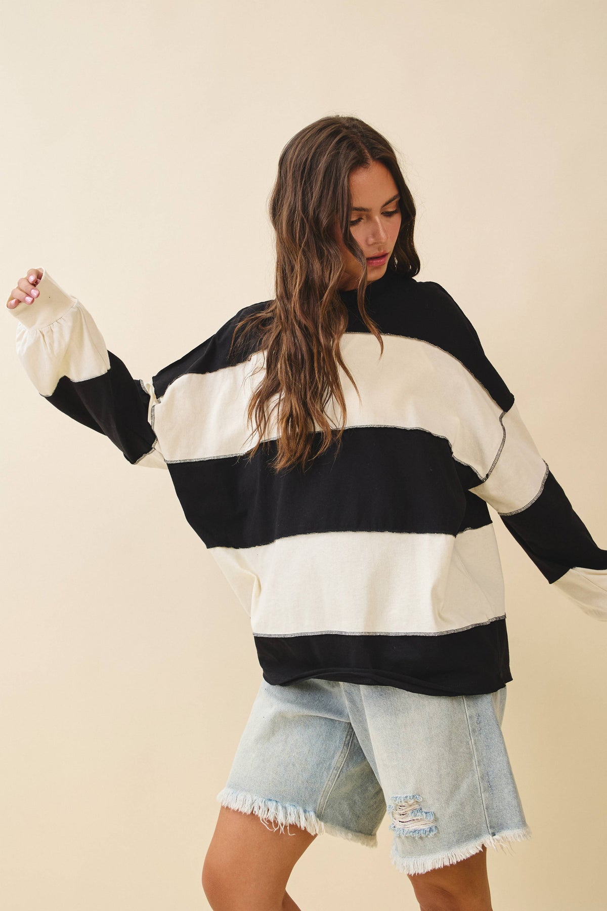 Contrast Panel Top