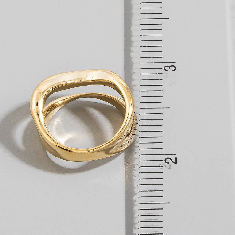 Warped Metallic Ring