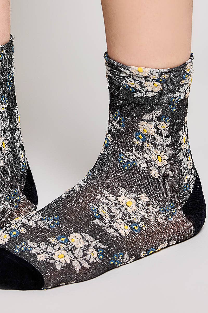 Flowers & Ruffles Socks