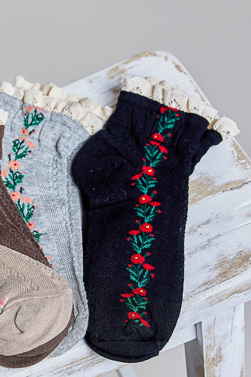 Floral Embroidered Socks
