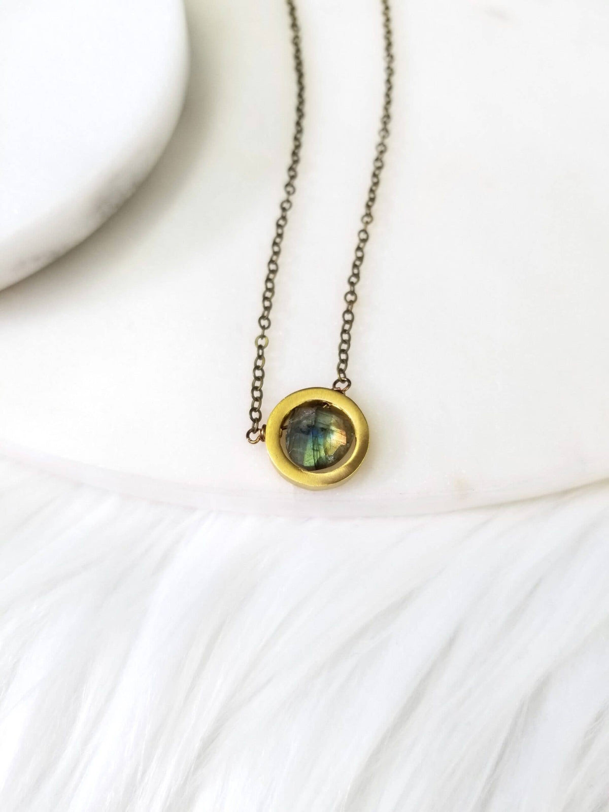 Labradorite Simple Pendant