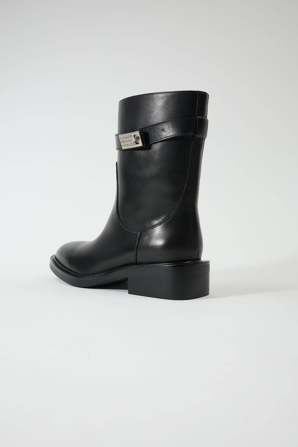 Hermia Black