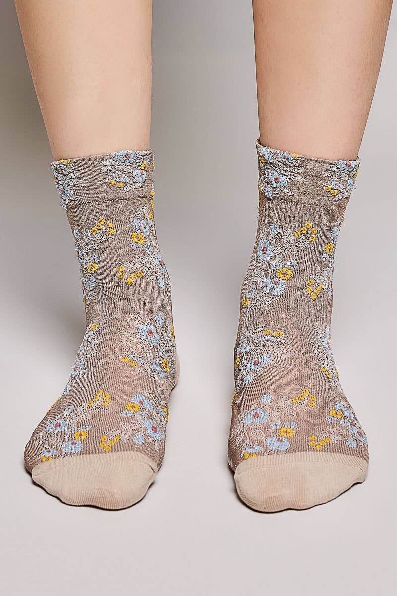 Flowers & Ruffles Socks
