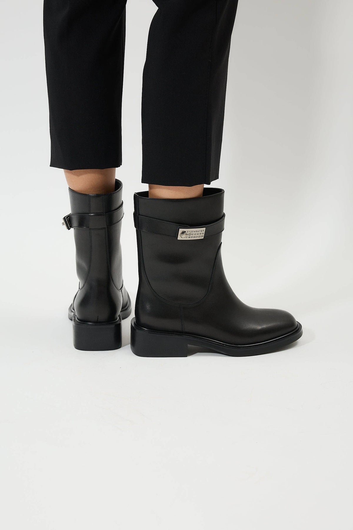 Hermia Black