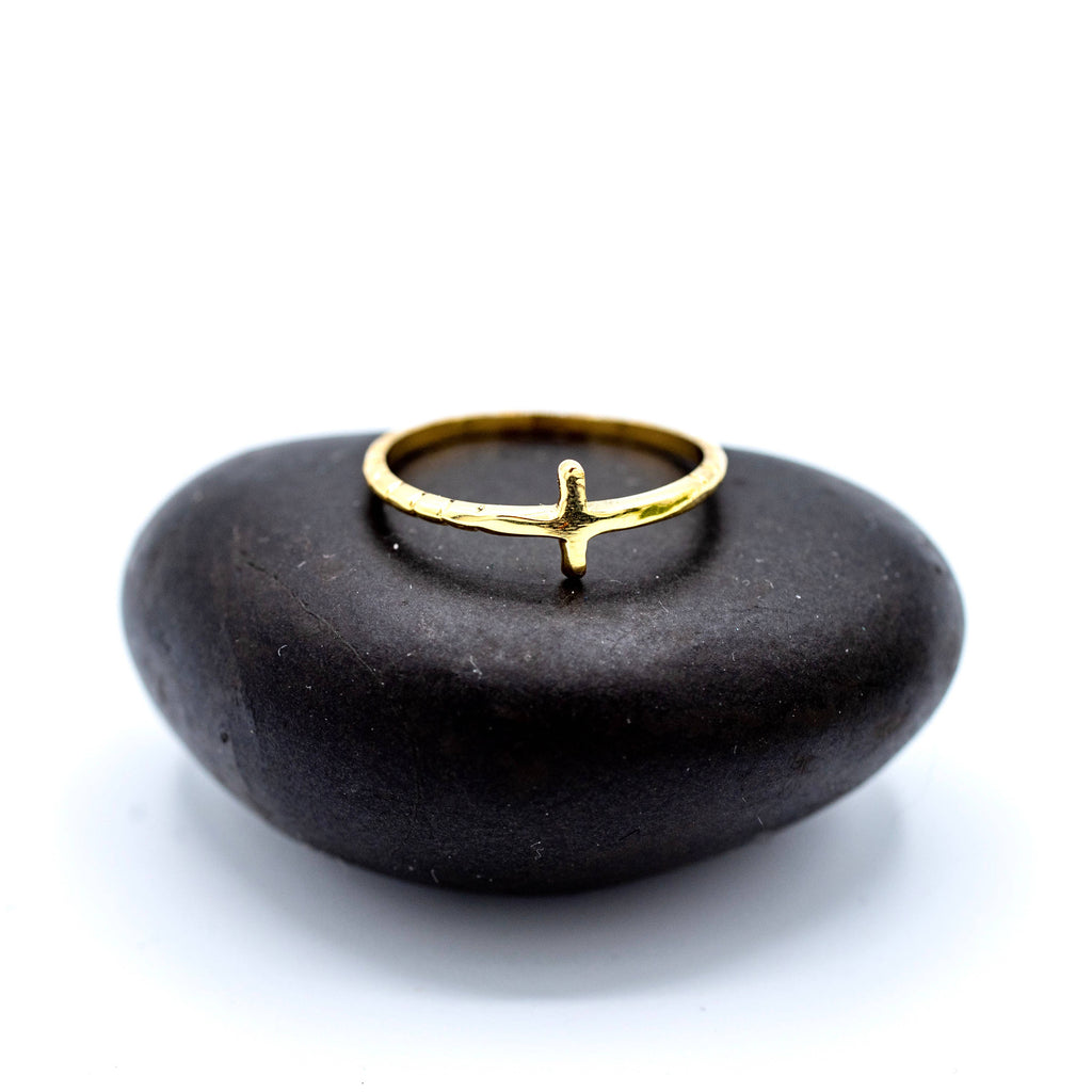 Tiny Cross Ring