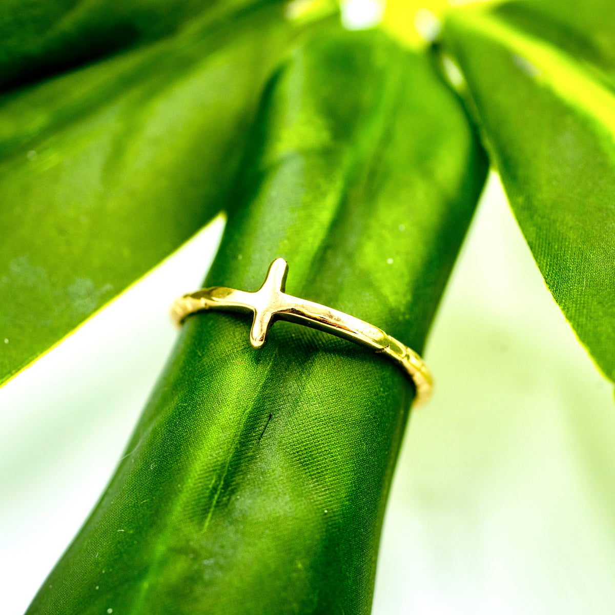 Tiny Cross Ring