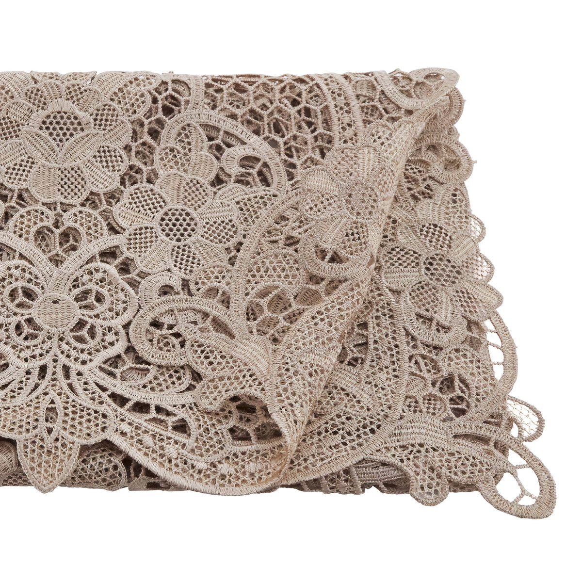 Lace Runner